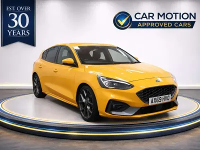 Używany Ford Focus ST 2020 Pomarańczowy Hatchback