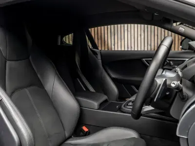 Usado Jaguar F-Type R-Dynamic 2024 Rojo Coupe