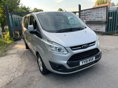 Used Ford Transit Custom Limited 130 HP (95 kW) 2018 Silver Van