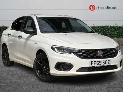 Used Fiat Tipo Street 95 HP (69 kW) 2019 White Sedan
