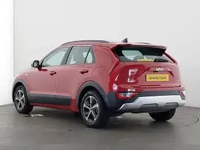 Used Kia Niro 139 HP (102 kW) 2024 Red SUV