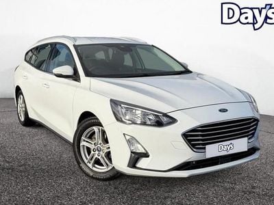 White Used 2020 Ford Focus Zetec Estate | £12,999 (Fair price)