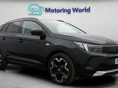 Used Vauxhall Grandland X Ultimate 131 HP (96 kW) 2024 Black SUV