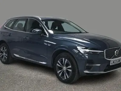 Used Volvo XC60 Core 349 HP (256 kW) 2022 Blue SUV