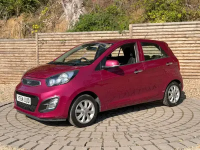 Used Kia Picanto 84 HP (61 kW) 2014 Pink Hatchback