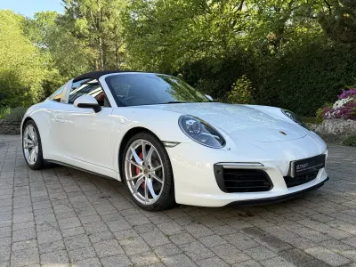 Used Porsche 991 450 HP (330 kW) 2018 White Cabriolet