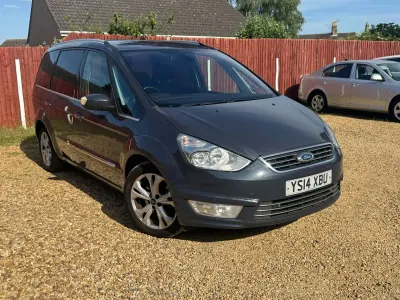 Usado Ford Galaxy Titanium 163 HP (119 kW) 2014 Cinzento Monovolume