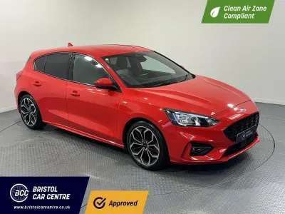 Used Ford Focus ST-Line X 125 HP (91 kW) 2019 Red Hatchback