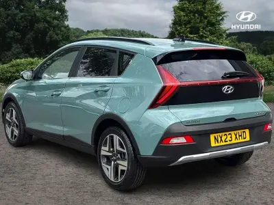 Usado Hyundai Bayon Premium 99 HP (72 kW) 2023 Verde SUV
