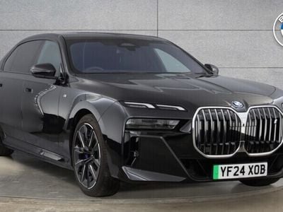 BMW i7