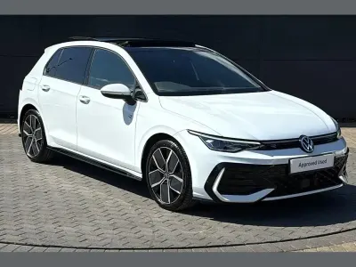 Used VW Golf VIII R-line 150 HP (110 kW) 2025 White Hatchback