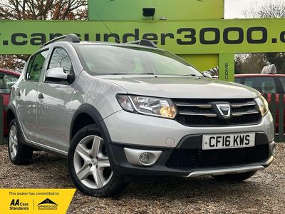 Silver Used 2016 Dacia Sandero Lauréate Hatchback | £5,250 (Fair price)