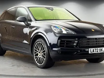Usado Porsche Cayenne E-Hybrid Coupe Platinum Edition 462 CV (339 kW) 2022 Coupe