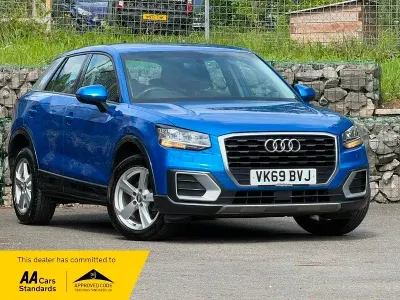 Używany Audi Q2 Sport 116 KM (85 kW) 2019 Niebieski SUV