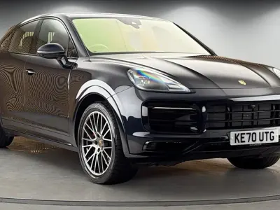 Used Porsche Cayenne 460 HP (338 kW) 2020 Black SUV