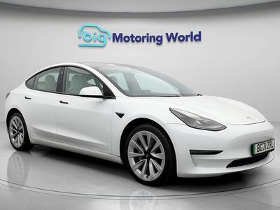 White Used 2021 Tesla Model 3 Long Range AWD Sedan | £19,100 (Fair price)