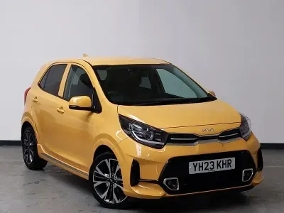 Begagnad Kia Picanto GT-Line 66 HK (48 kW) 2023 Gul Halvkombi