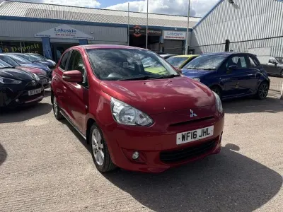 Used Mitsubishi Mirage 79 HP (58 kW) 2016 Red Hatchback