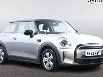 Used Mini Cooper Classic 134 HP (98 kW) 2023 Silver Hatchback