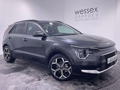 Used 2025 Kia Niro SUV | £26,800 (A bit pricey)