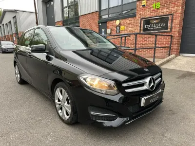 Begagnad Mercedes B200
