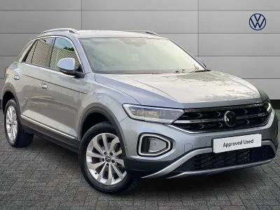 Used VW T-Roc Style 150 HP (110 kW) 2025 Silver SUV