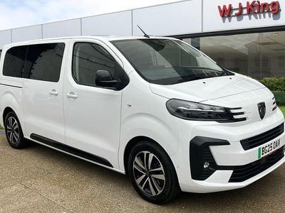 Used Peugeot e-Traveller Allure 100 kW (136 HP) 2025 White MPV