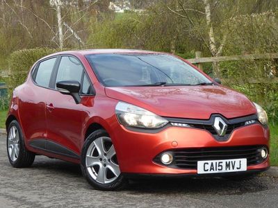 Used Renault Clio IV Expression+ 90 HP (66 kW) 2015 Red Hatchback