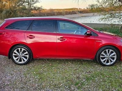 Toyota Auris Touring Sports