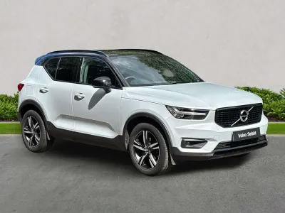 Used Volvo XC40 R-Design 163 HP (119 kW) 2021 Silver SUV