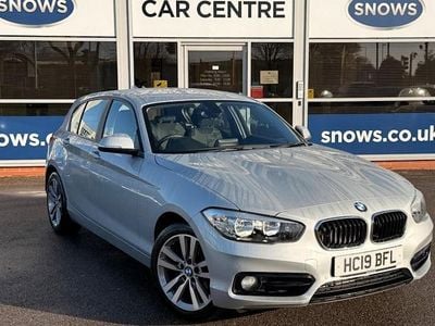 Used BMW 118 Sport Line 136 HP (100 kW) 2019 Silver Hatchback