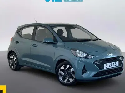 Usado Hyundai i10 Advanced 67 HP (49 kW) 2024 Verde Citadino