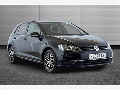 Used VW Golf VII SE 125 HP (91 kW) 2017 Black Hatchback