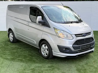 Used Ford Transit Custom Limited 130 HP (95 kW) 2017 Silver Van