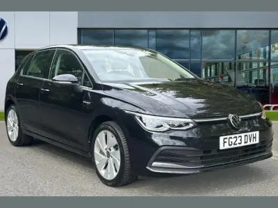 Used VW Golf VIII Style 147 HP (108 kW) 2023 Black Hatchback