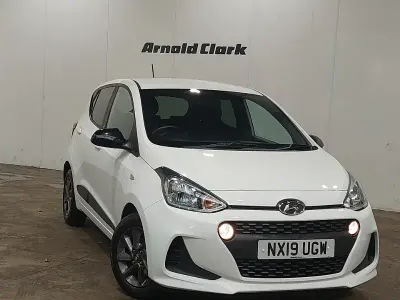 Used Hyundai i10 GO! 66 HP (48 kW) 2019 White Hatchback