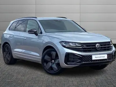 New VW Touareg Edition 286 HP (210 kW) 2026 Oyster silver SUV