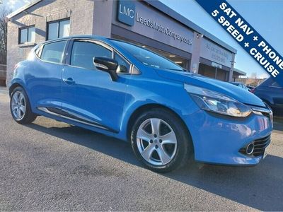 used Renault Clio IV 1.5 DYNAMIQUE NAV DCI 5d 89 BHP