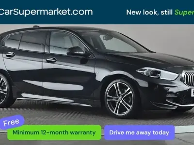 Begagnad BMW 118 M Sport 136 HK (100 kW) 2024 Halvkombi