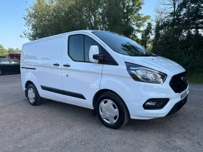Used Ford Transit Custom Trend 130 HP (95 kW) 2019 White Van