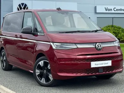 Used VW Multivan Style 150 HP (110 kW) 2025 Red MPV