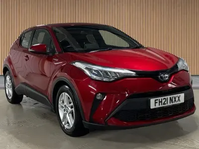 Used Toyota C-HR 122 HP (89 kW) 2021 Red SUV