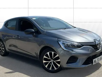 Used Renault Clio Evolution 90 HP (66 kW) 2023 Grey Hatchback