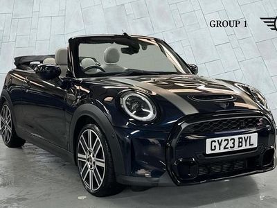 Black Used 2023 Mini Cooper S Exclusive Hatchback | £19,995 (Fair price)