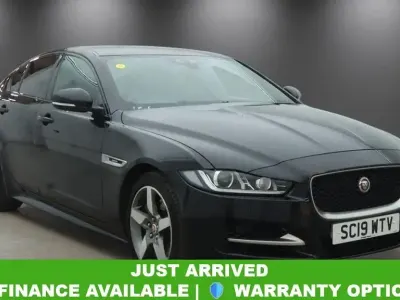 Used Jaguar XE R-Sport 200 HP (147 kW) 2019 Black Sedan