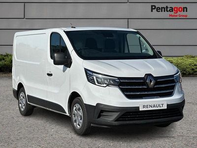 Used Renault Trafic Business 130 HP (95 kW) 2022 White  MPV