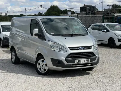 Used Ford Transit Custom Limited 130 HP (95 kW) 2016 Silver Van