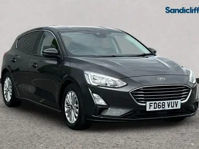 Używany Ford Focus Titanium 125 KM (91 kW) 2019 Szary Hatchback