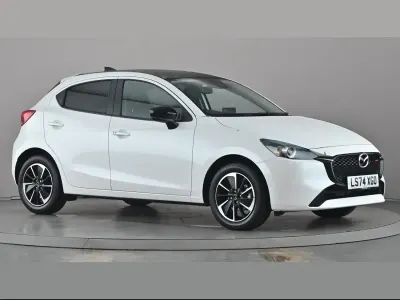 Usado Mazda 2 Homura-Aka 116 CV (85 kW) 2024 Blanco Utilitario