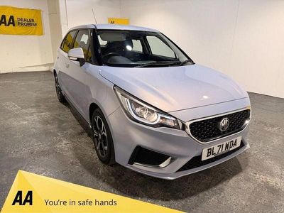 Used MG MG3 Exclusive 106 HP (77 kW) 2022 Silver Hatchback